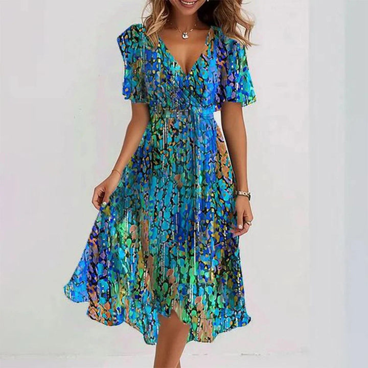 EleganceEcho – Elegant Dress