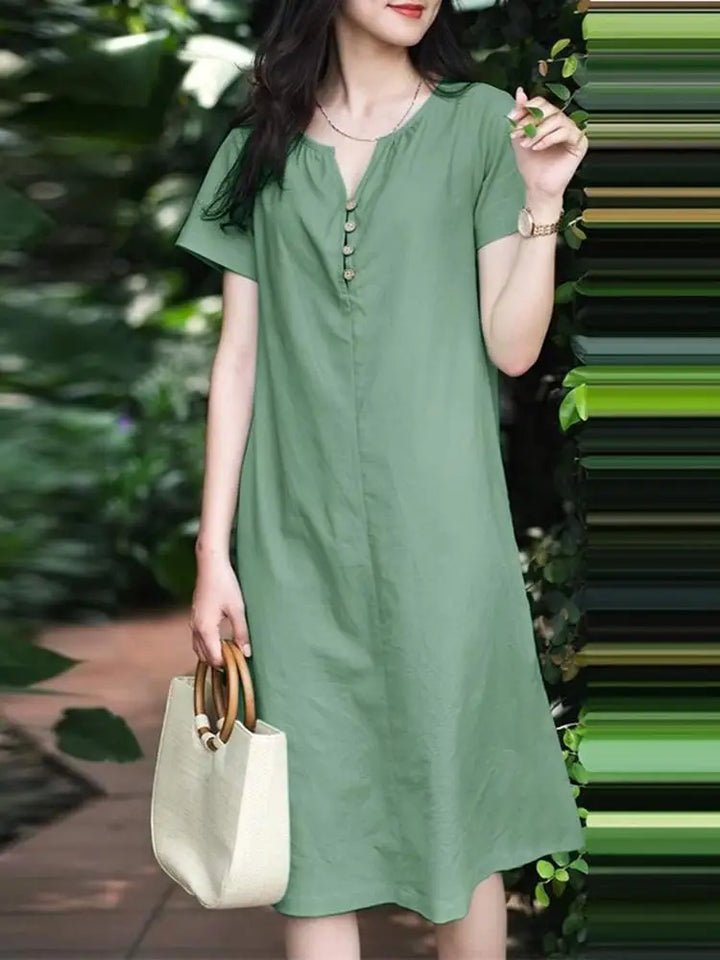 Talia – Casual V-Neck Dress